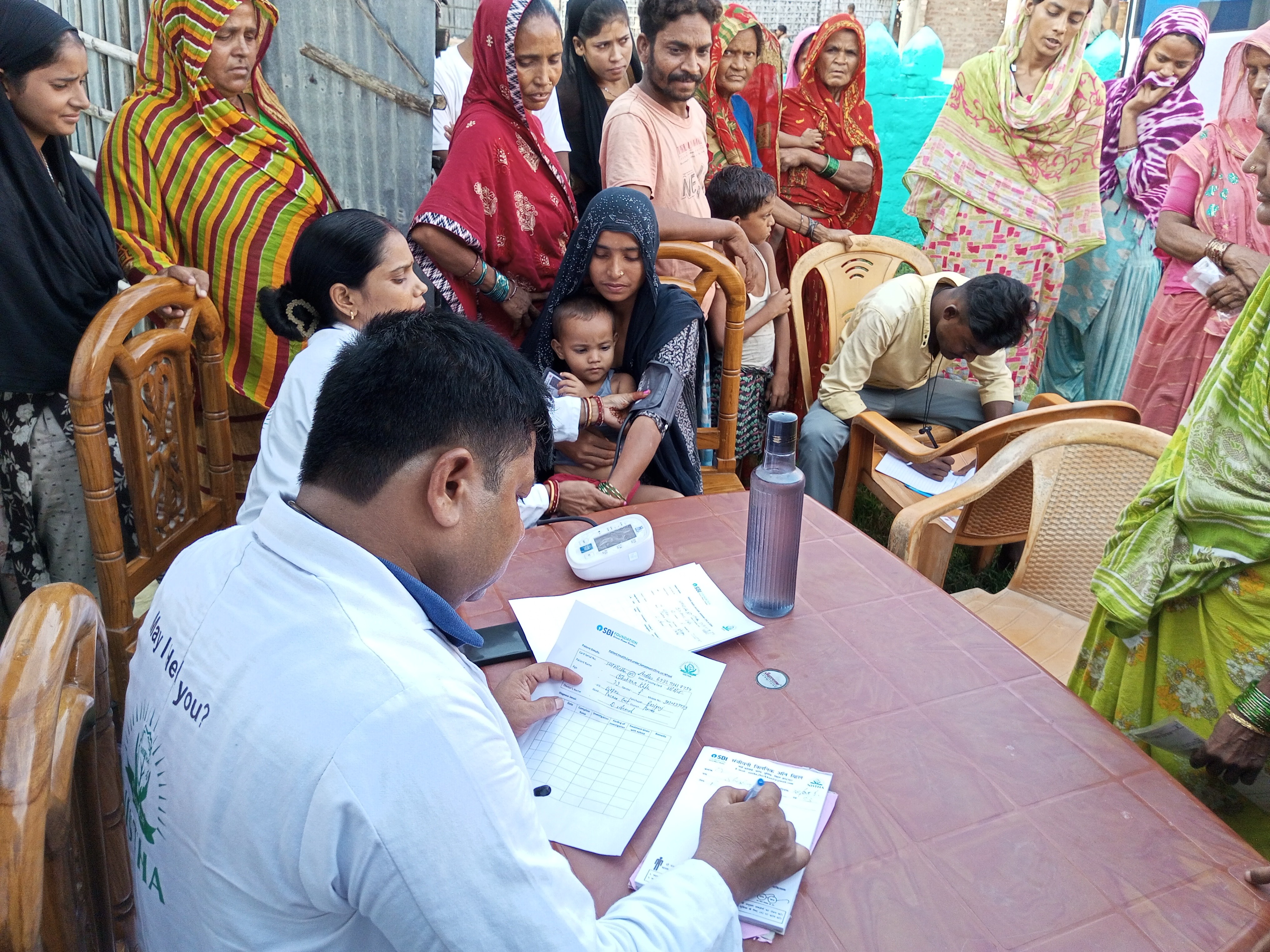 SBI Sanjeevani Clinic on Wheels Image 11